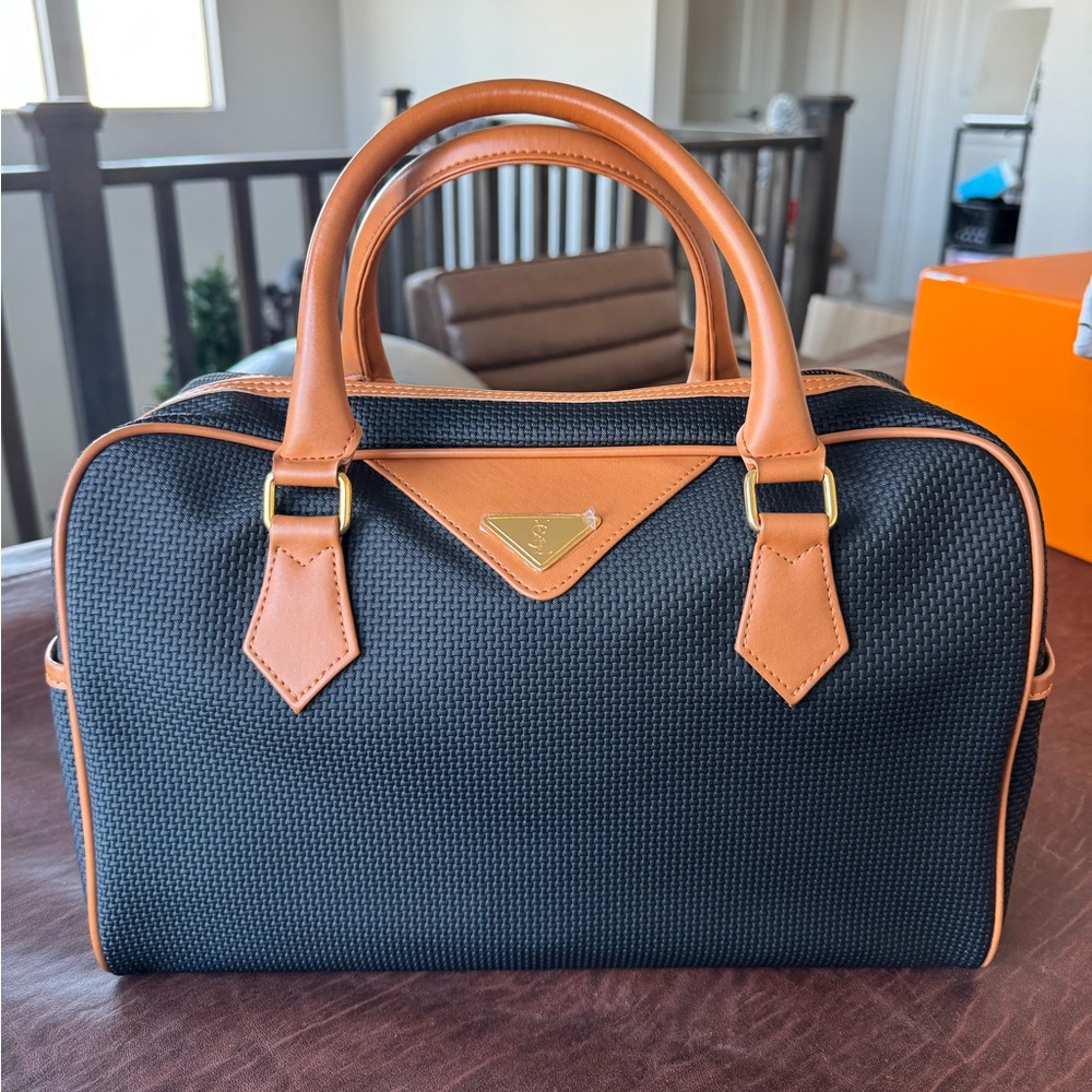 SOLD ❌ NWOT YSL Black and Tan Textured Woven Boston Bag